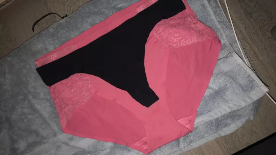 Got a sexy thong and a really sexy panty hmu for more !!