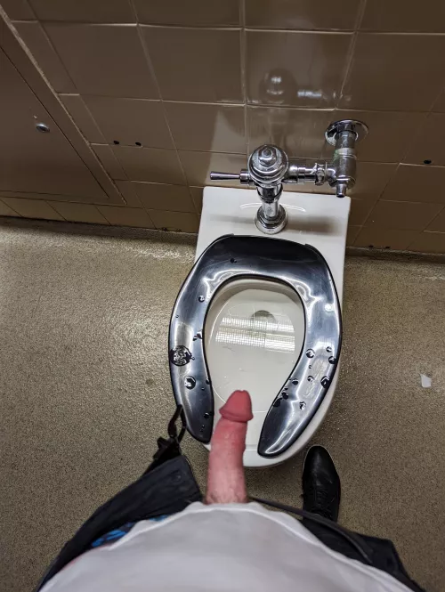 Got bored while waiting for a mouth ;-)