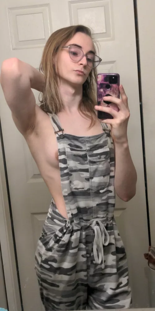 got me sum overalls 😤🤘