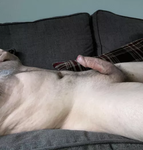 Gotta love, lazy days off 😉(46) married dad