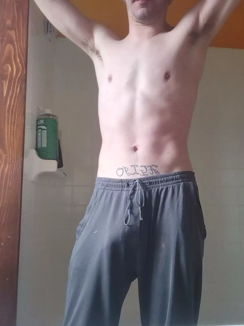 Grey sweat print?