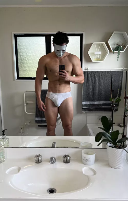 Growing my chest hair on my 6’8 frame