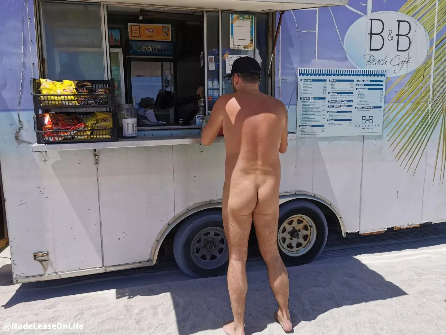 Had a few hours to work on an all-over tan before the obligatory tan lines are enforced on the cruise. Always a pleasure at Haulover Beach! ⛱️ Had a few hours to work on an all-over tan before the obligatory tan lines are enforced on the cruise. Always a pleasure at Haulover Beach! ⛱️