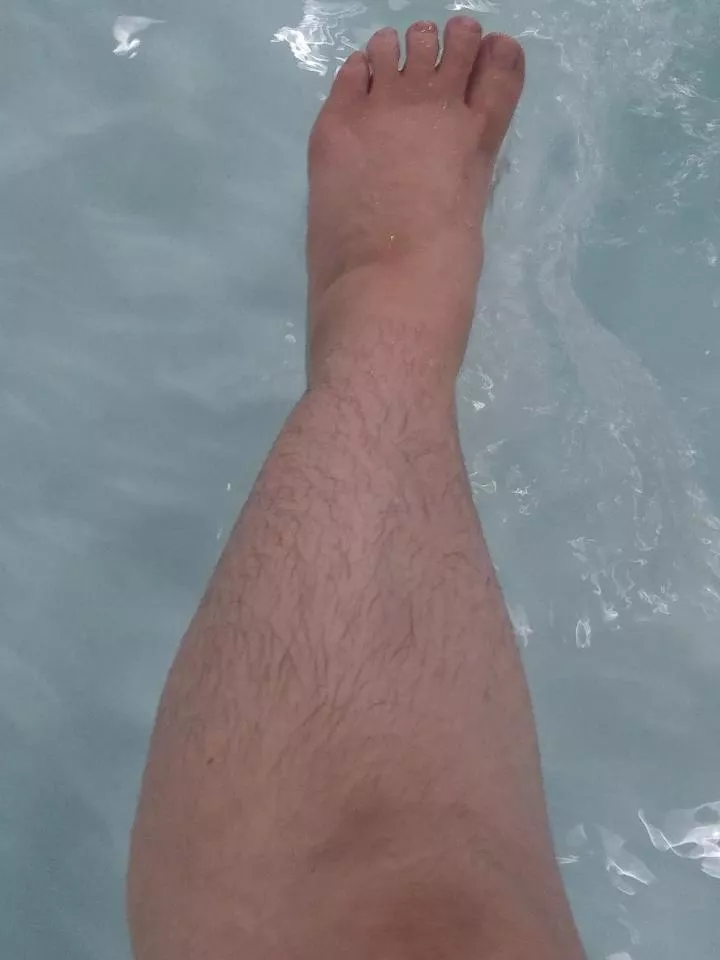 hairy hot tub