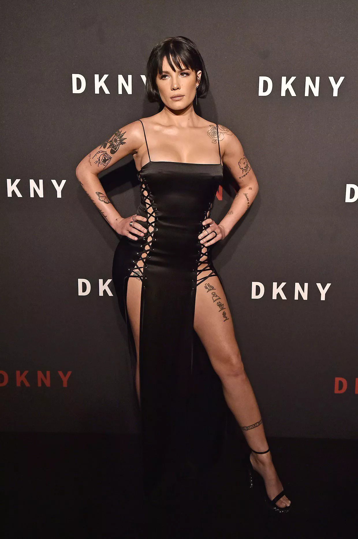 Halsey is a different level of hot