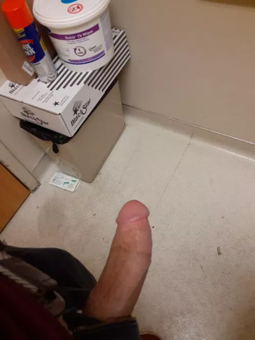 Hanging out in the supply closet at work with a chub 😳😜 (BTW I'm a nurse)