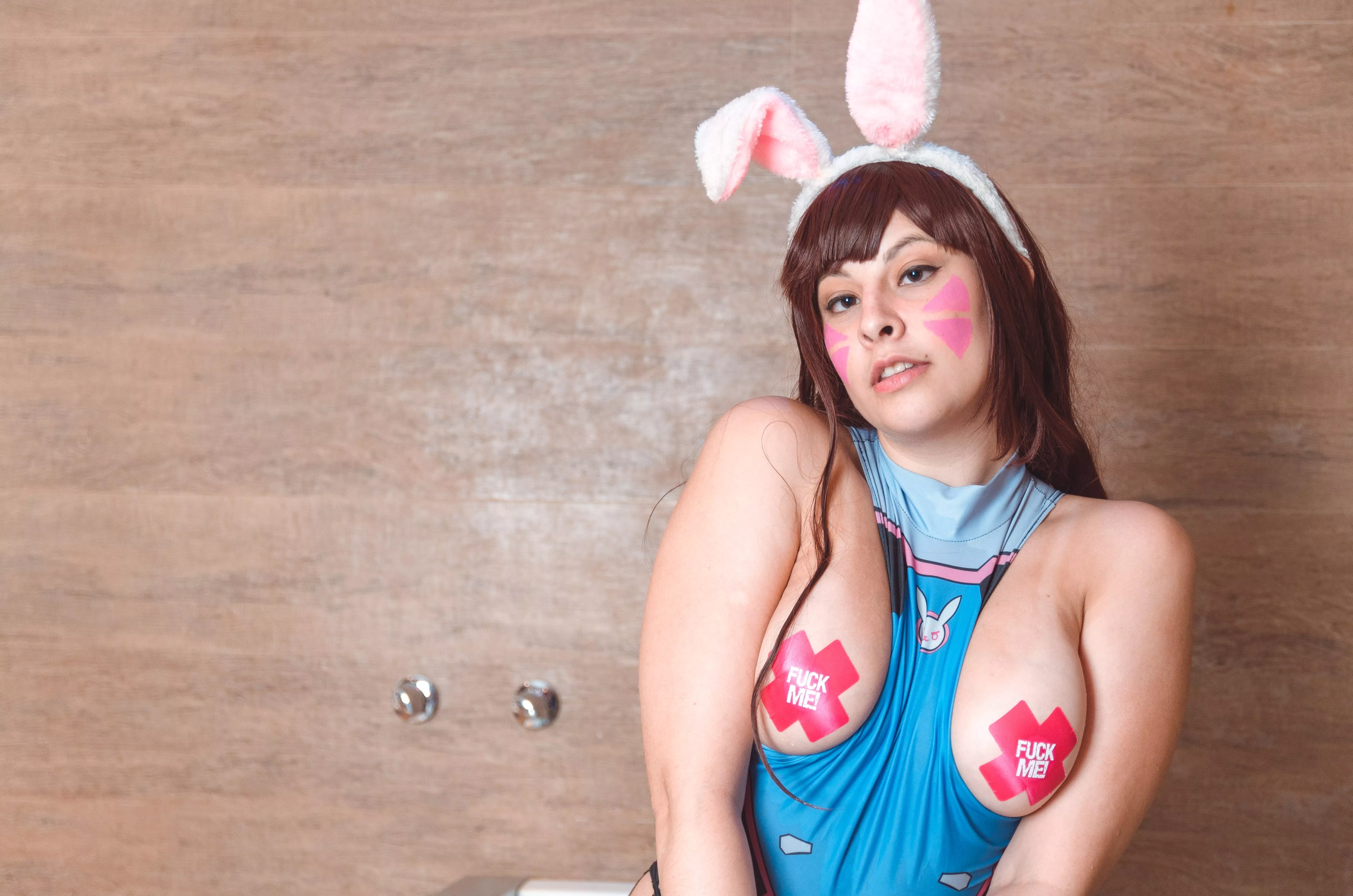 Happy Easter my loves! [OC][F] 😍💖