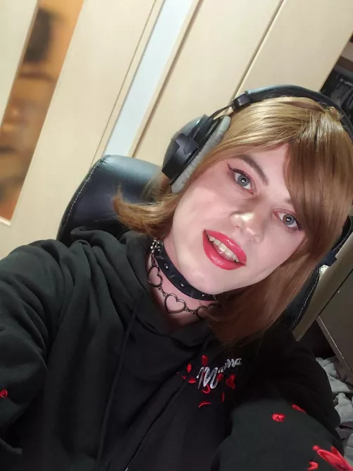 Happy femboy Friday 😋