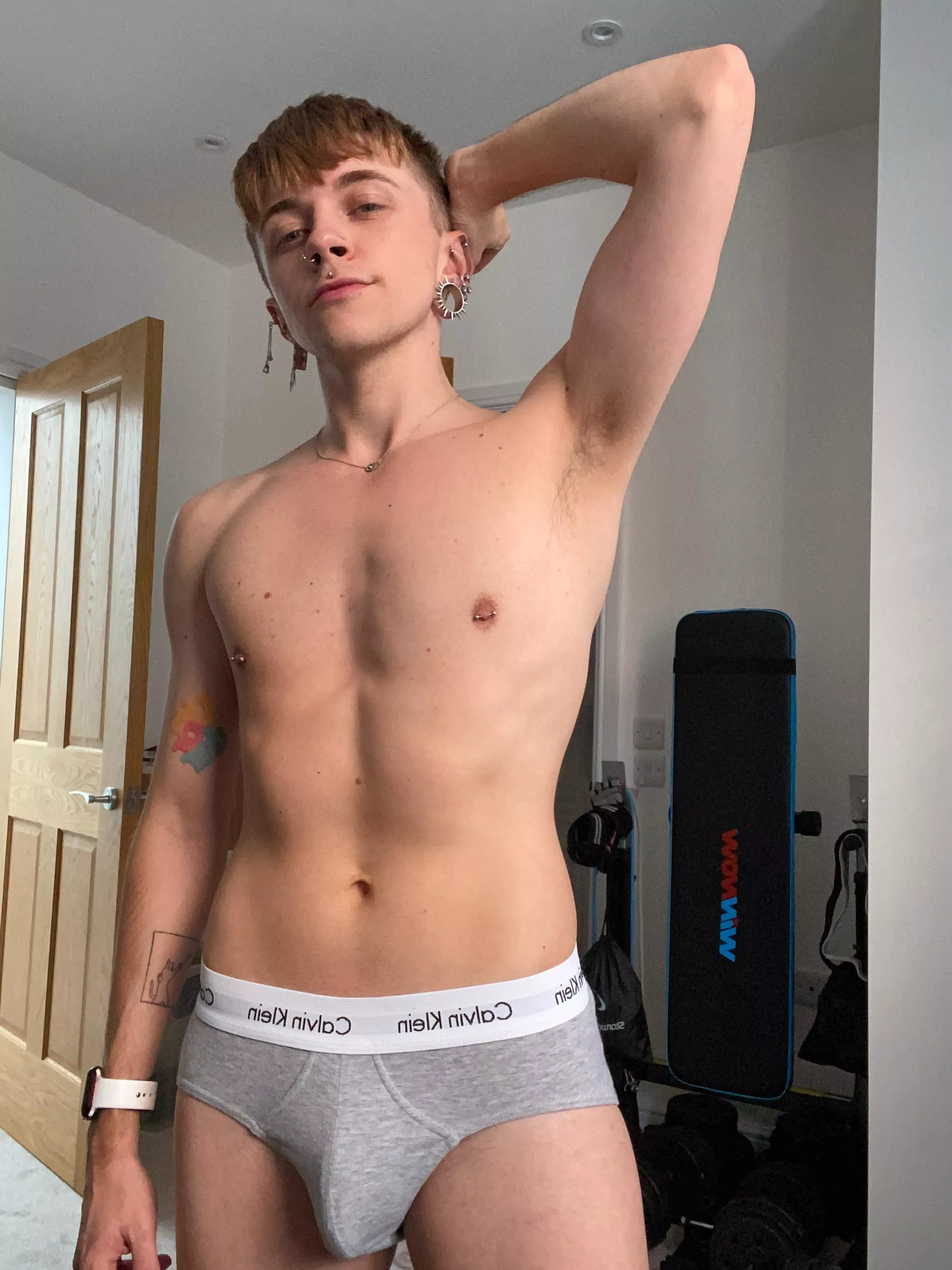 Happy Friday 🥳