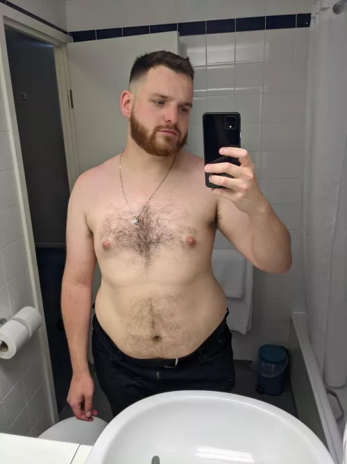 happy Friday! throwback to summer when I was a little leaner