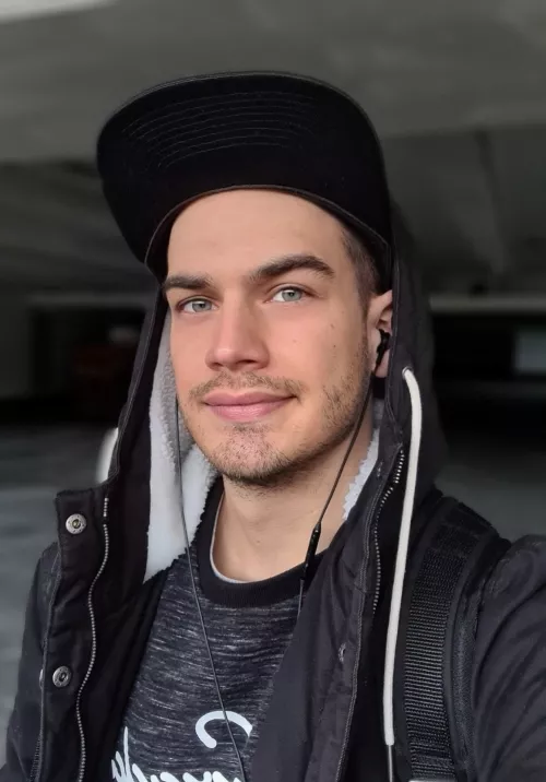 Happy friday to everyone! 🥳