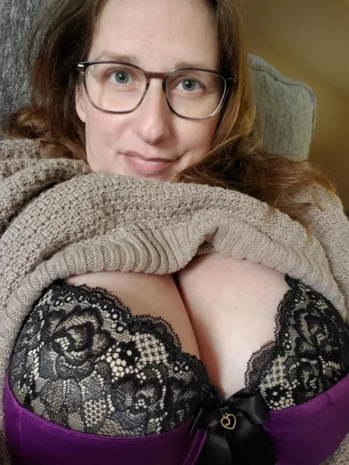 Happy Saturday 💋 [OC]