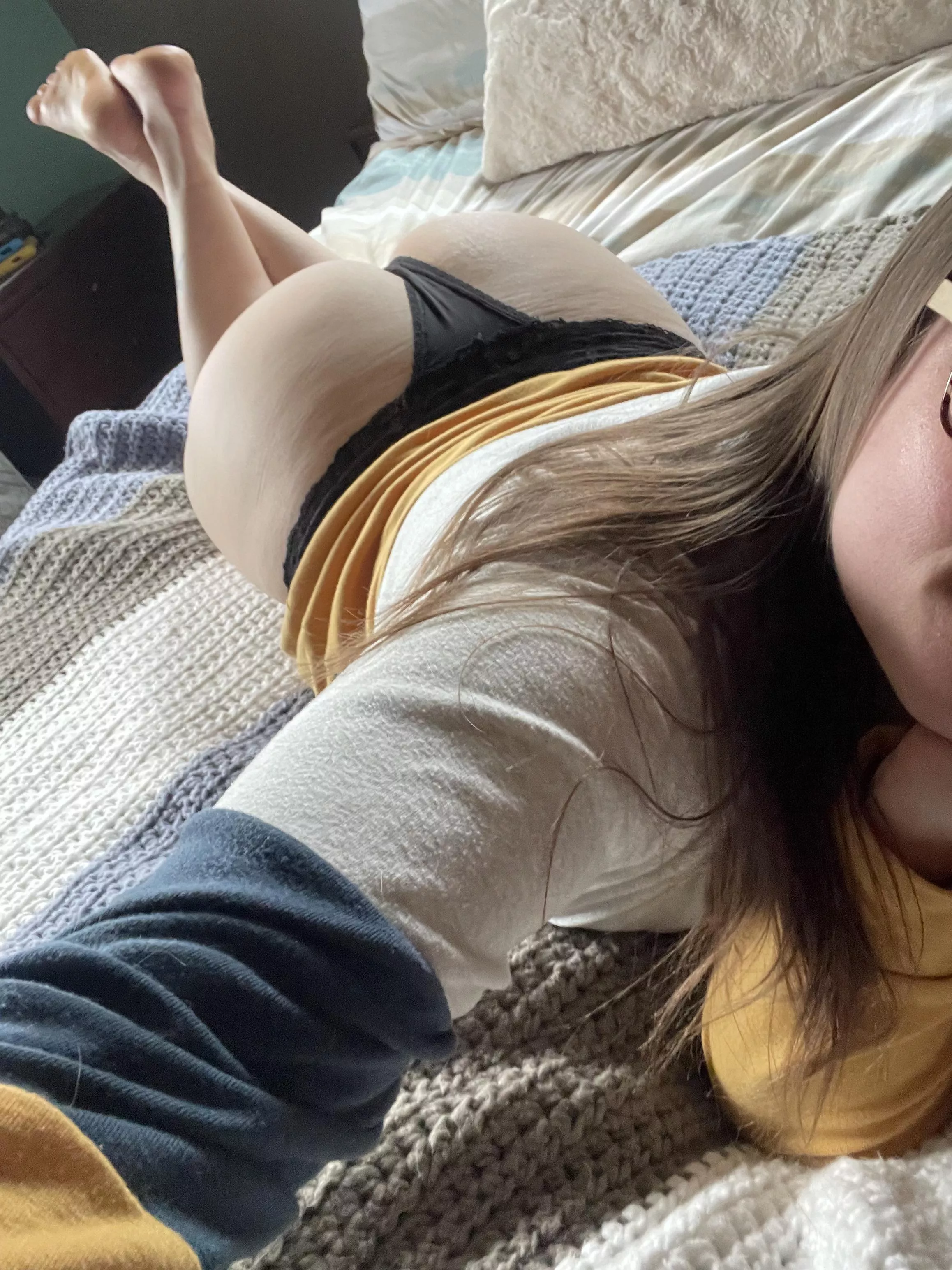 Happy Thursday! (F)
