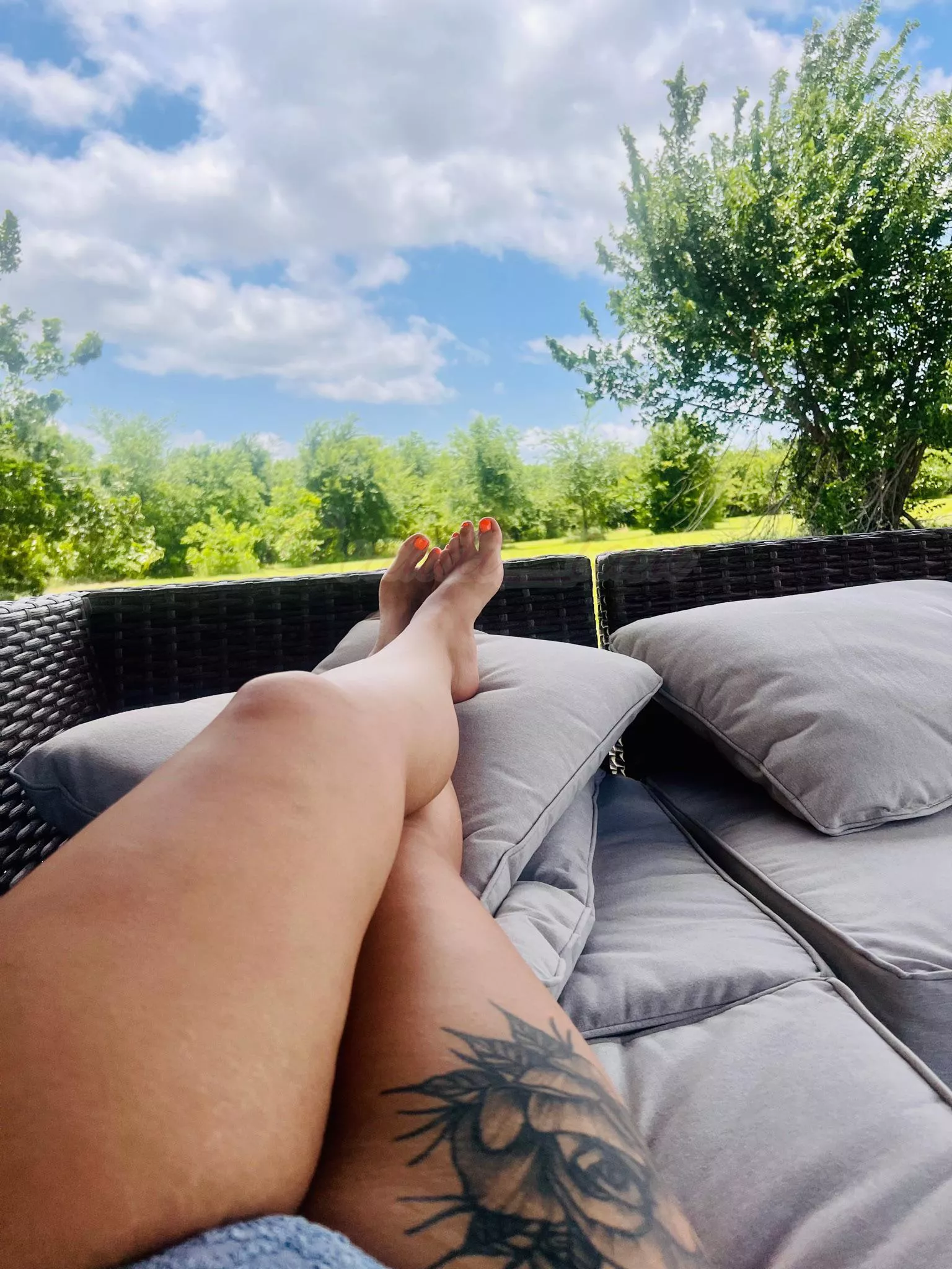 Happy Toesday!!