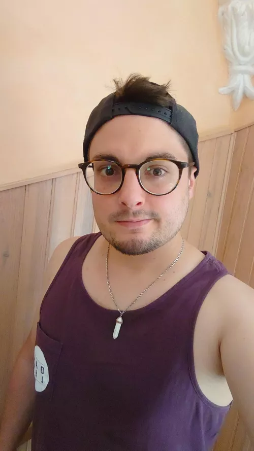 Have a selfie cause why not... 🤷🏻‍♂️