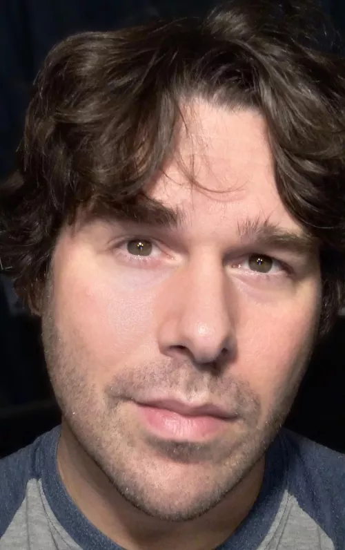 Headset head. :D (Trying to get more heritage armor sets before Dragonflight) What are you all up to?