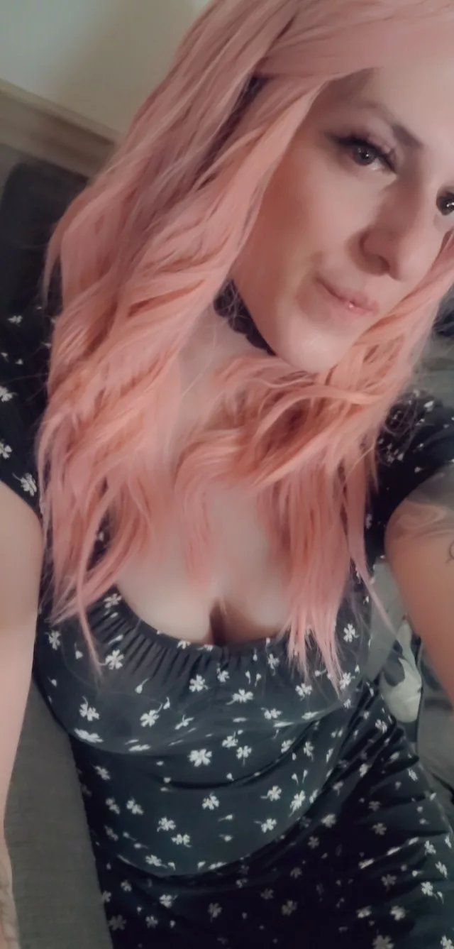 hello :)