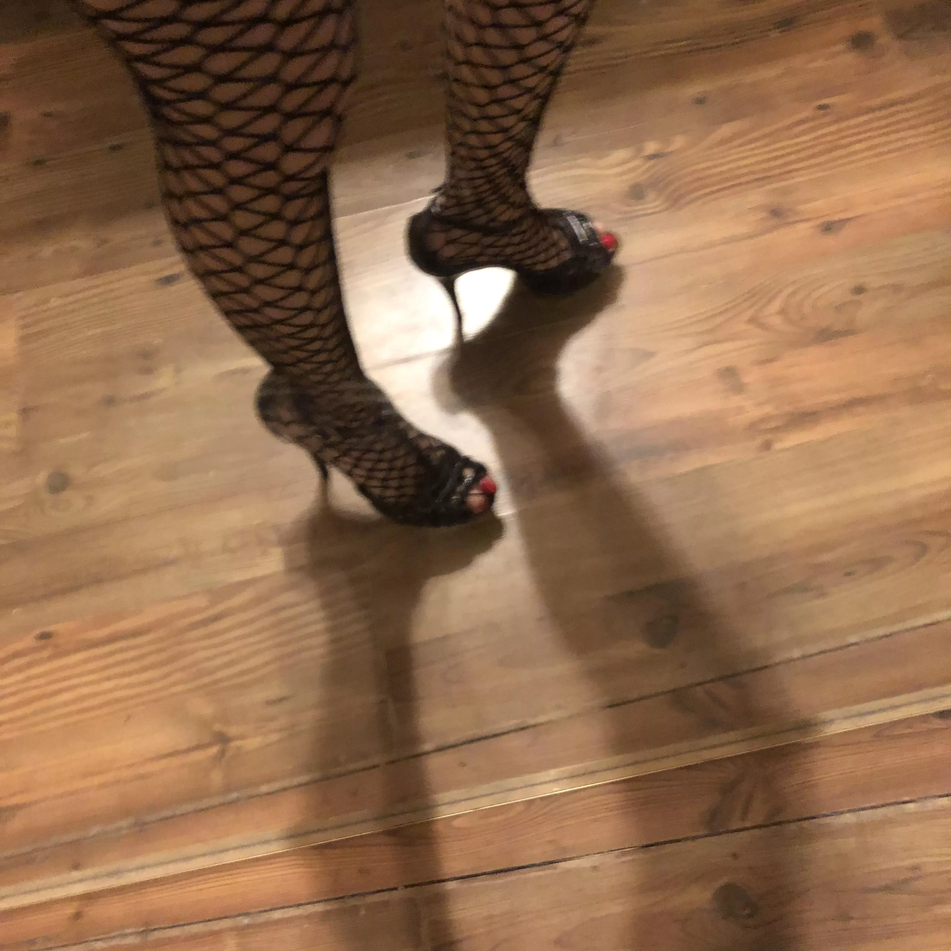 Hello💋💗 [f]
