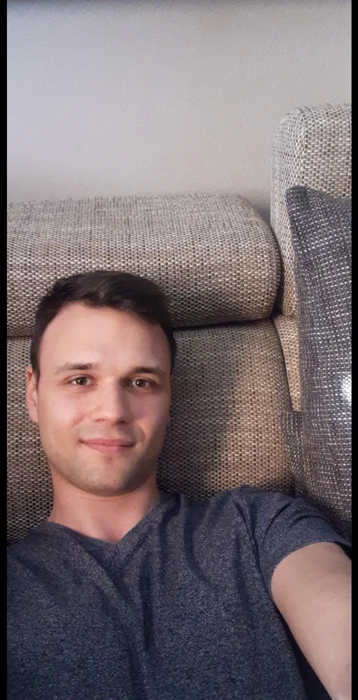 Hello there!😊 Finding some motivation to study right now🥴
