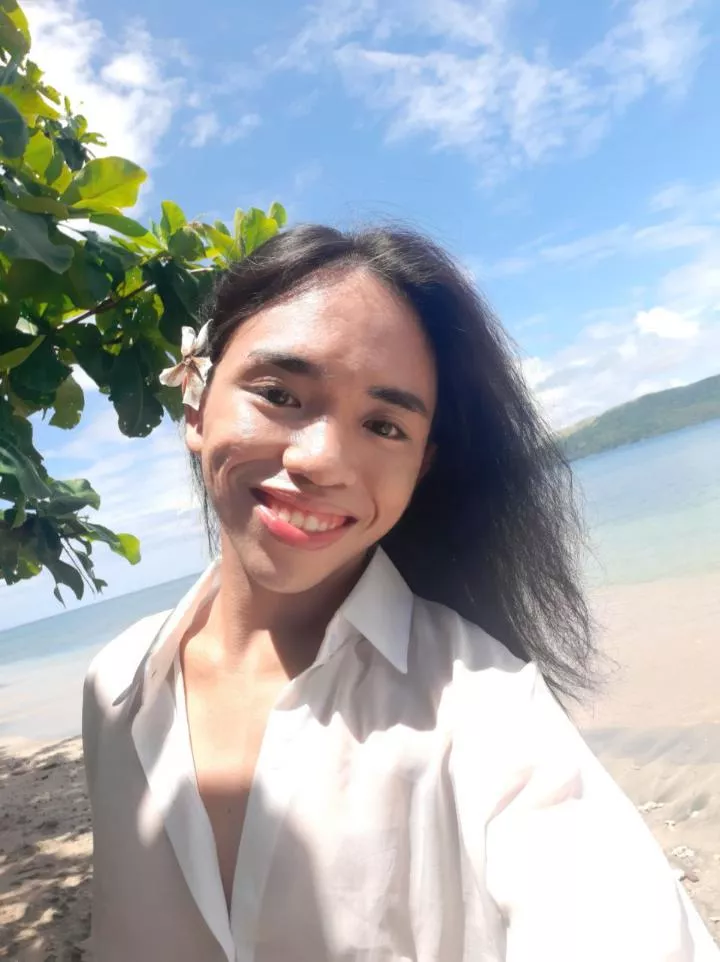 hello