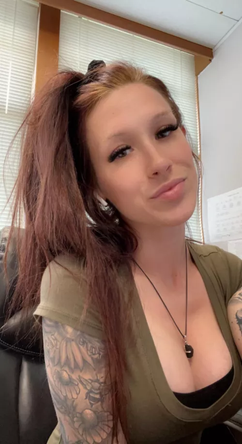 Help me grow my OF 🥰🔥 link in comments 🖤