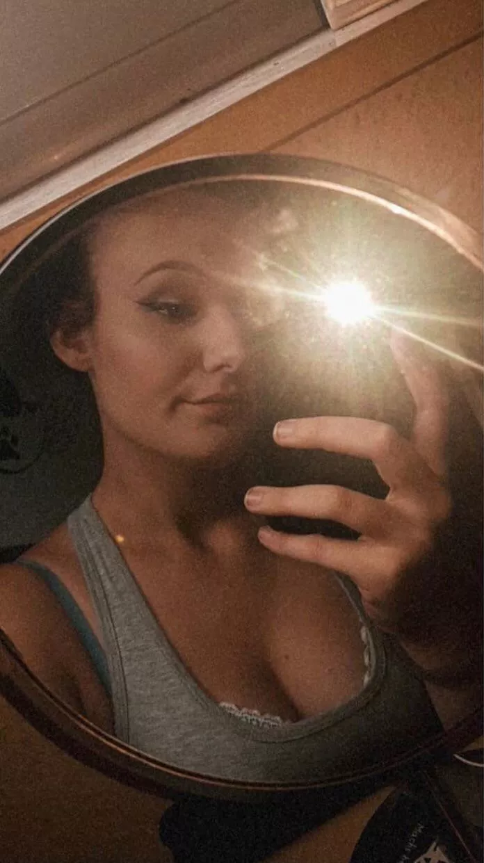 Here my tits
