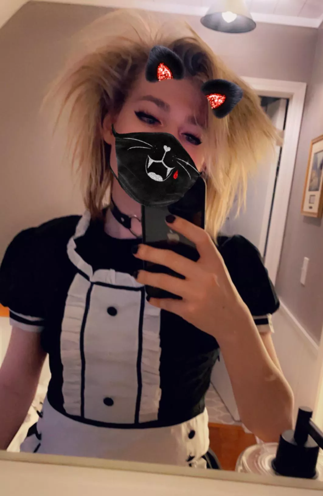 Hewwo :)