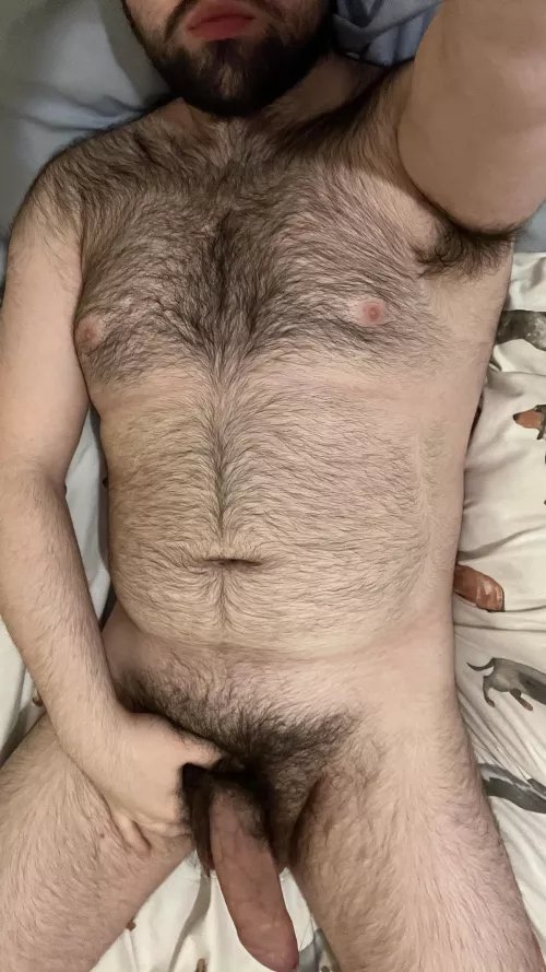 Hey boys! So horny right now, HMU if you wanna help me out. 😈🐻