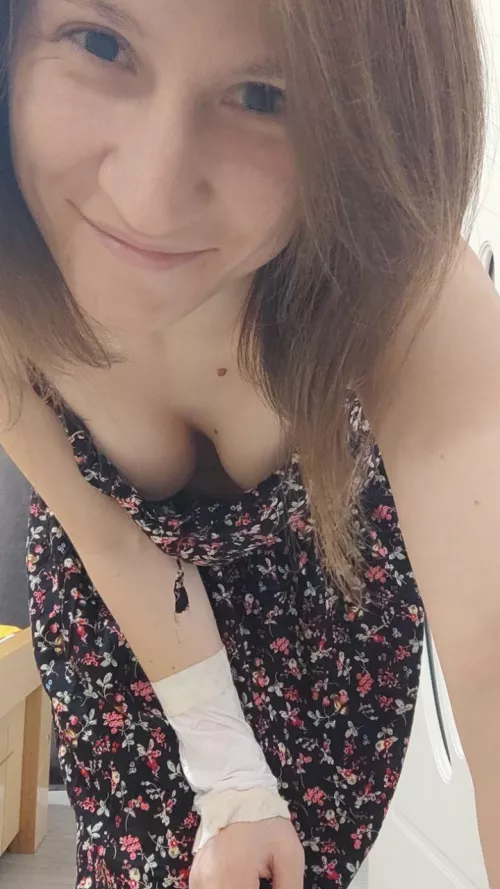 Hey ☺️ how do you like me?