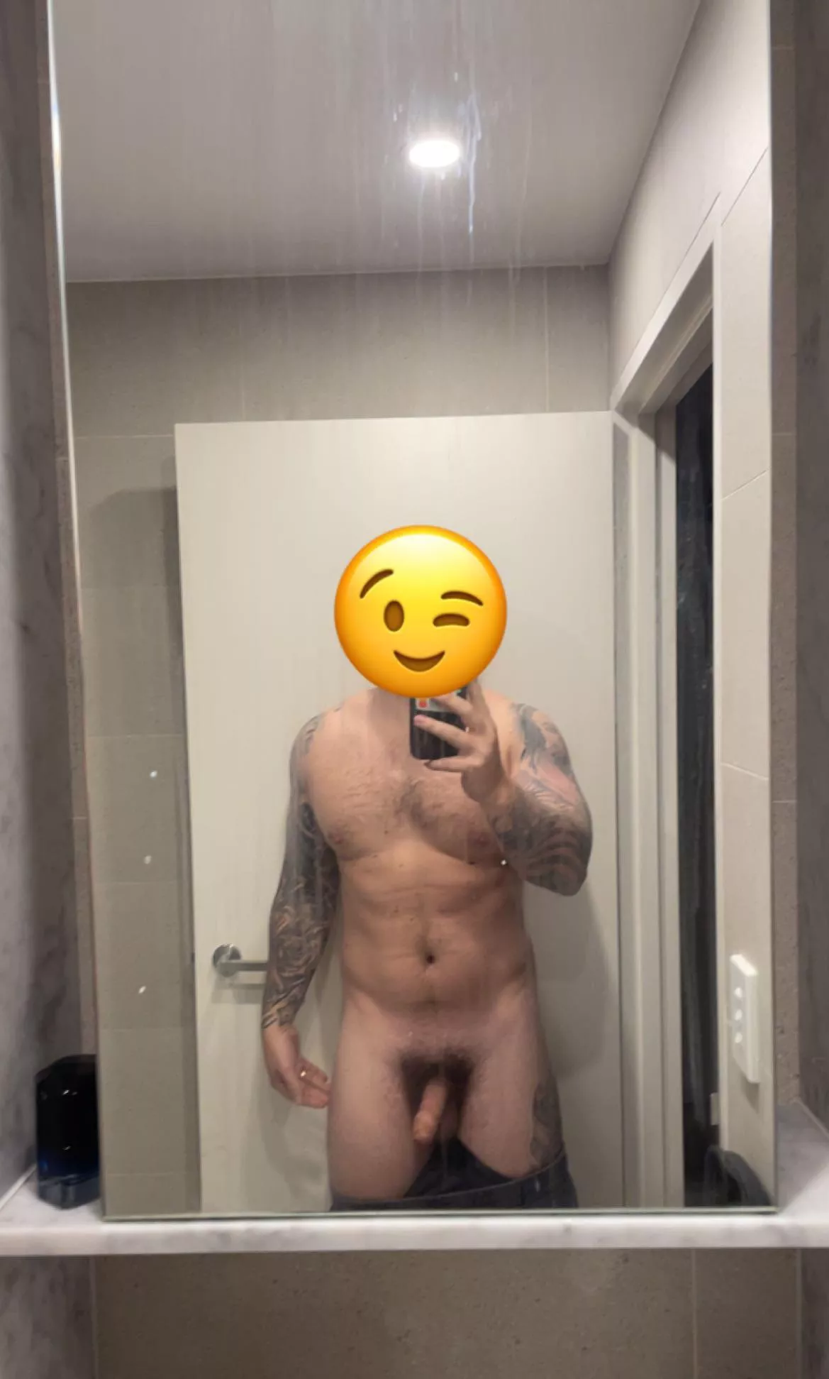 Hey Ladies D[M] me