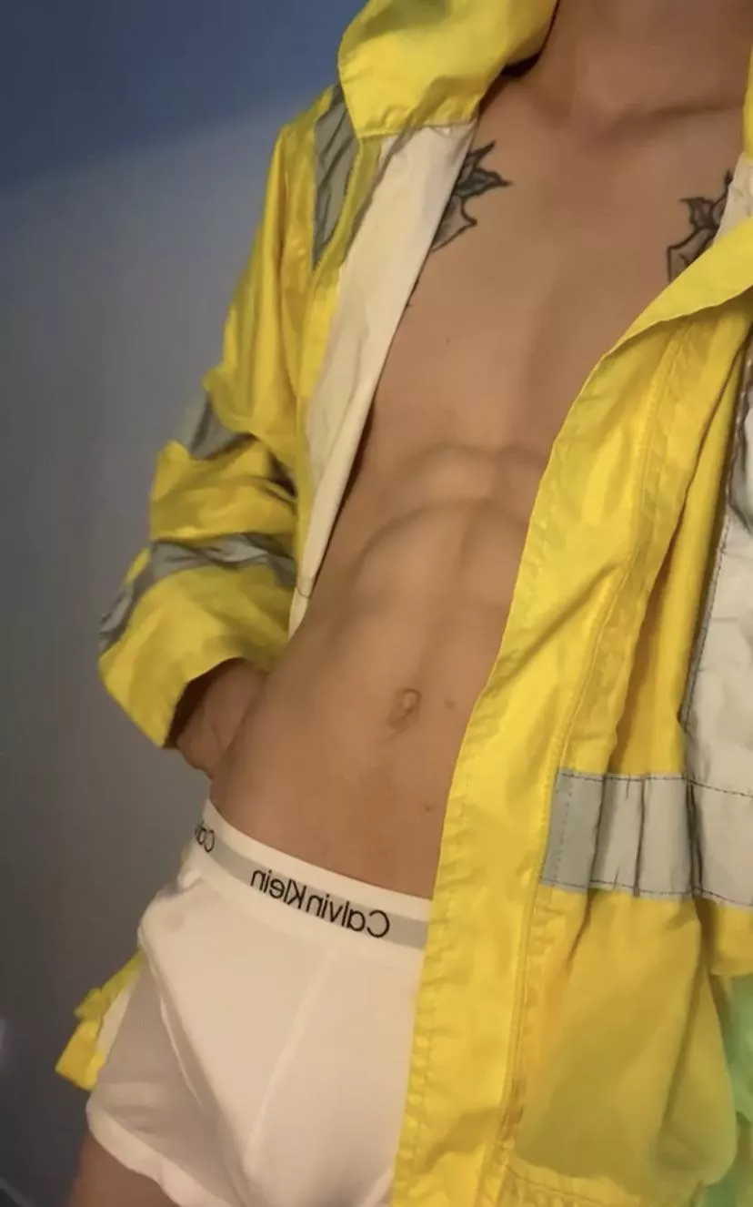 Hi… ;)