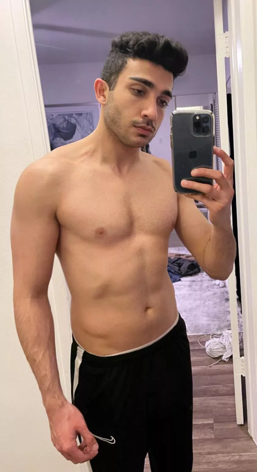 Hi :)