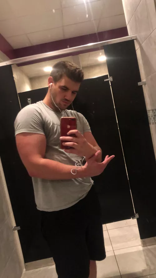 Hi everyone I hope you are having a great week so far loves.