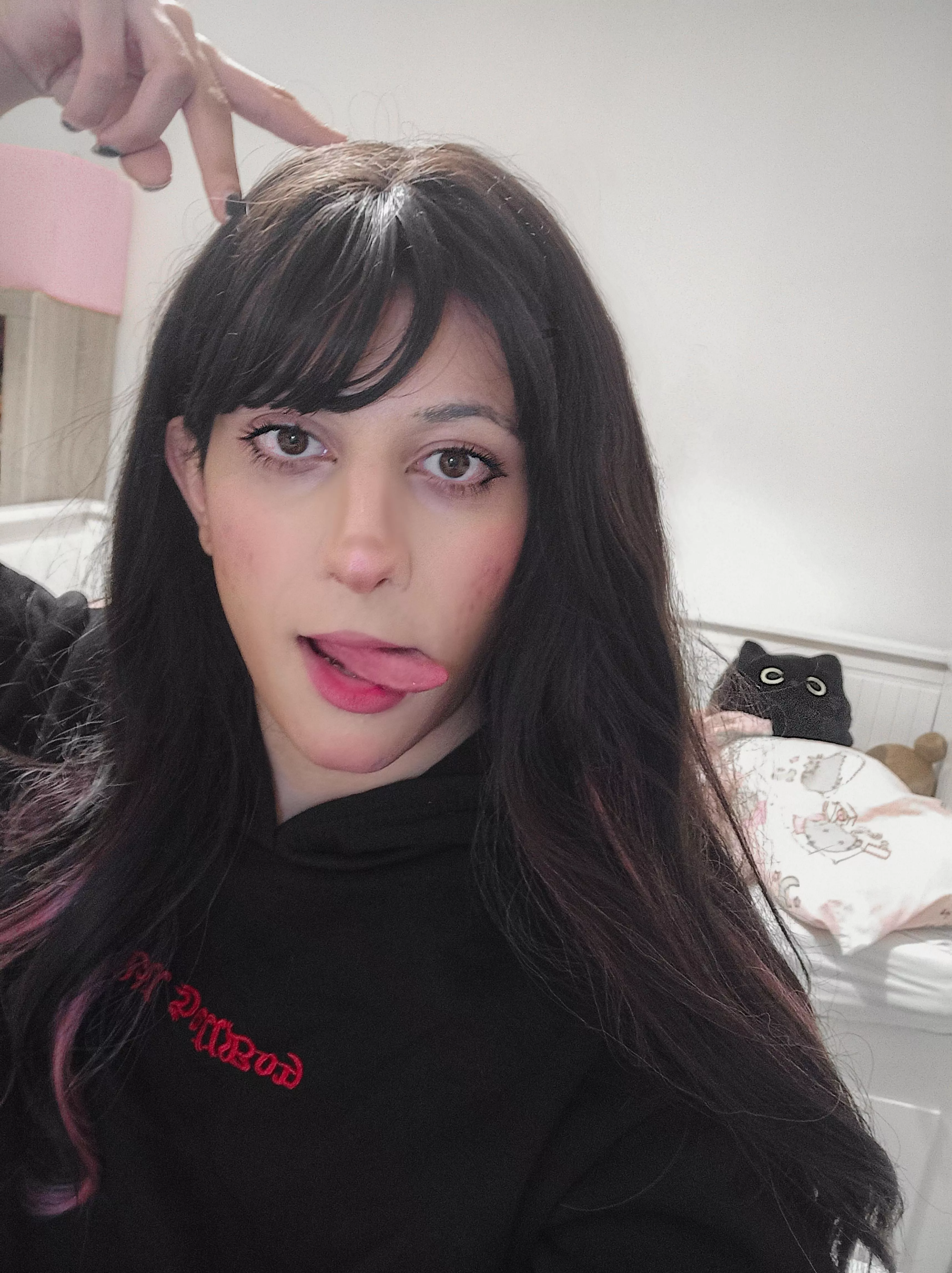 Hi, i love u <3