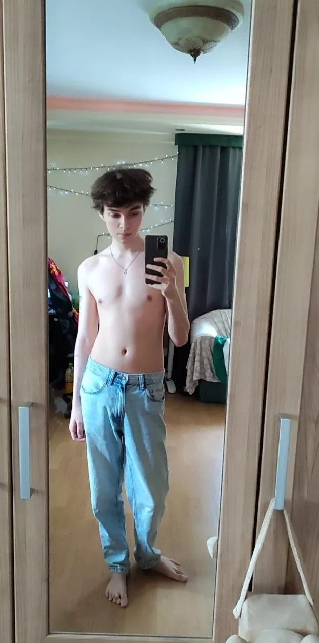 hi to 5 ppl who see this 😆