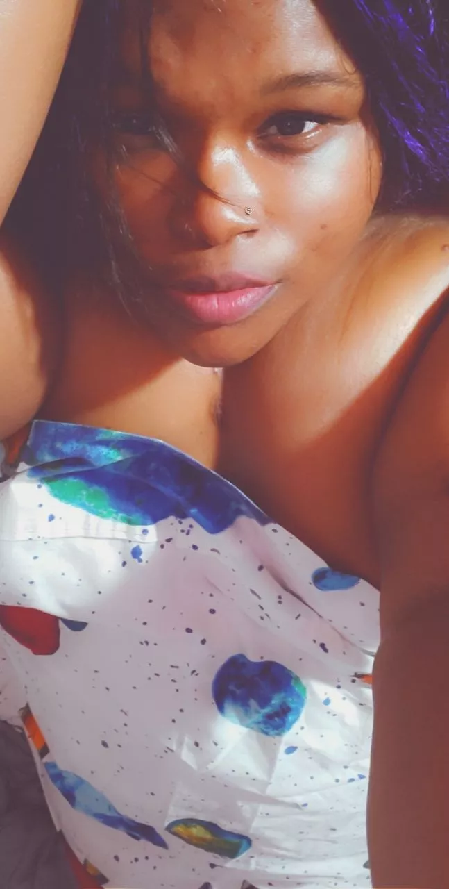 Hii? 👋🏾🥴
