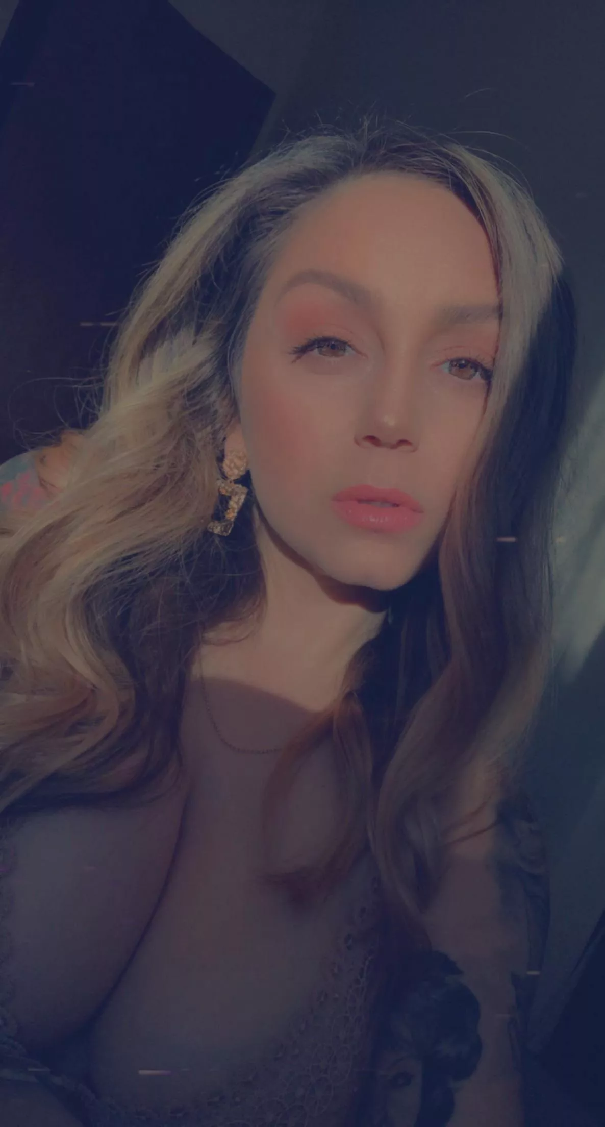 Hii :)