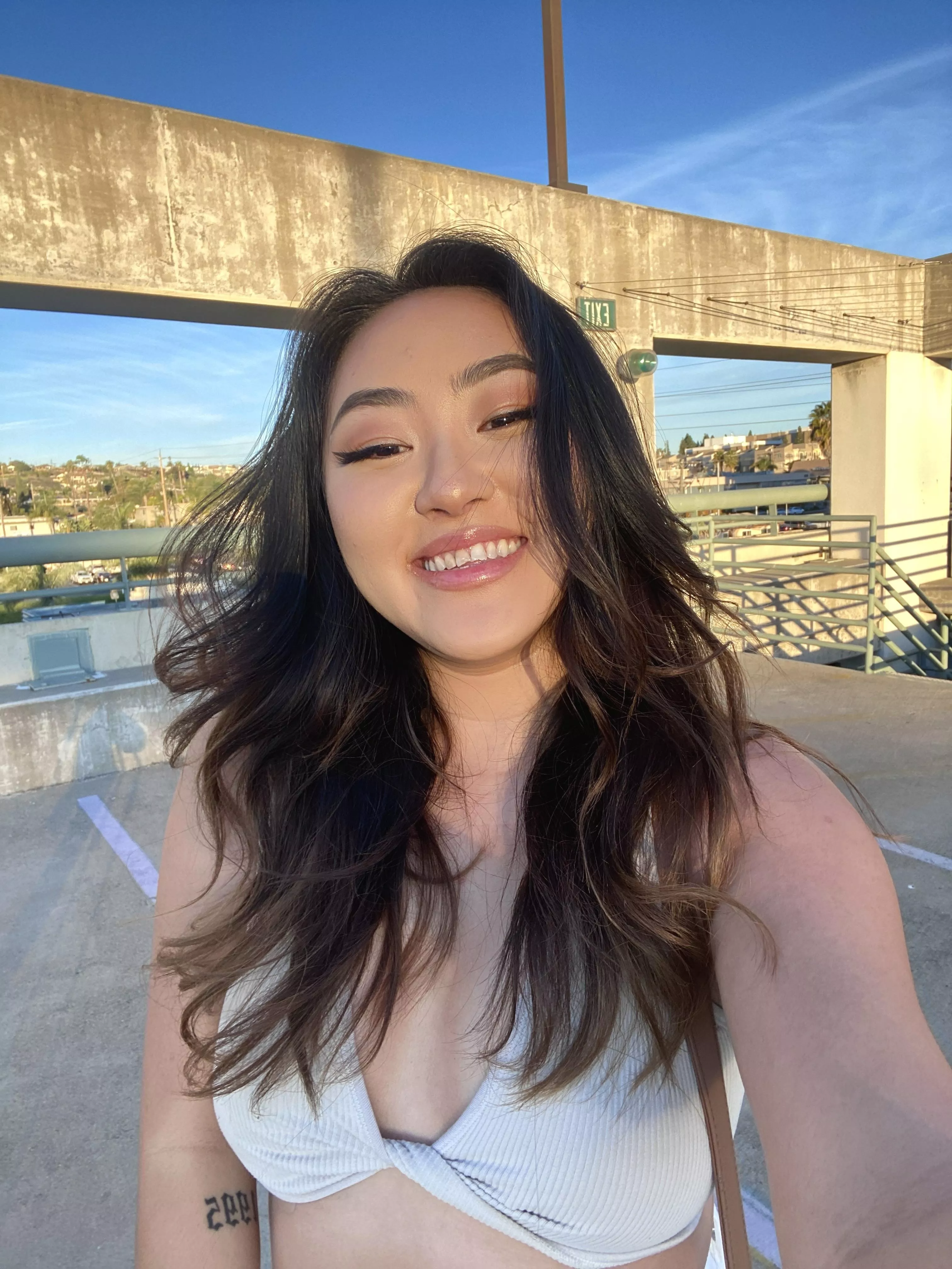 Hiiii say it back