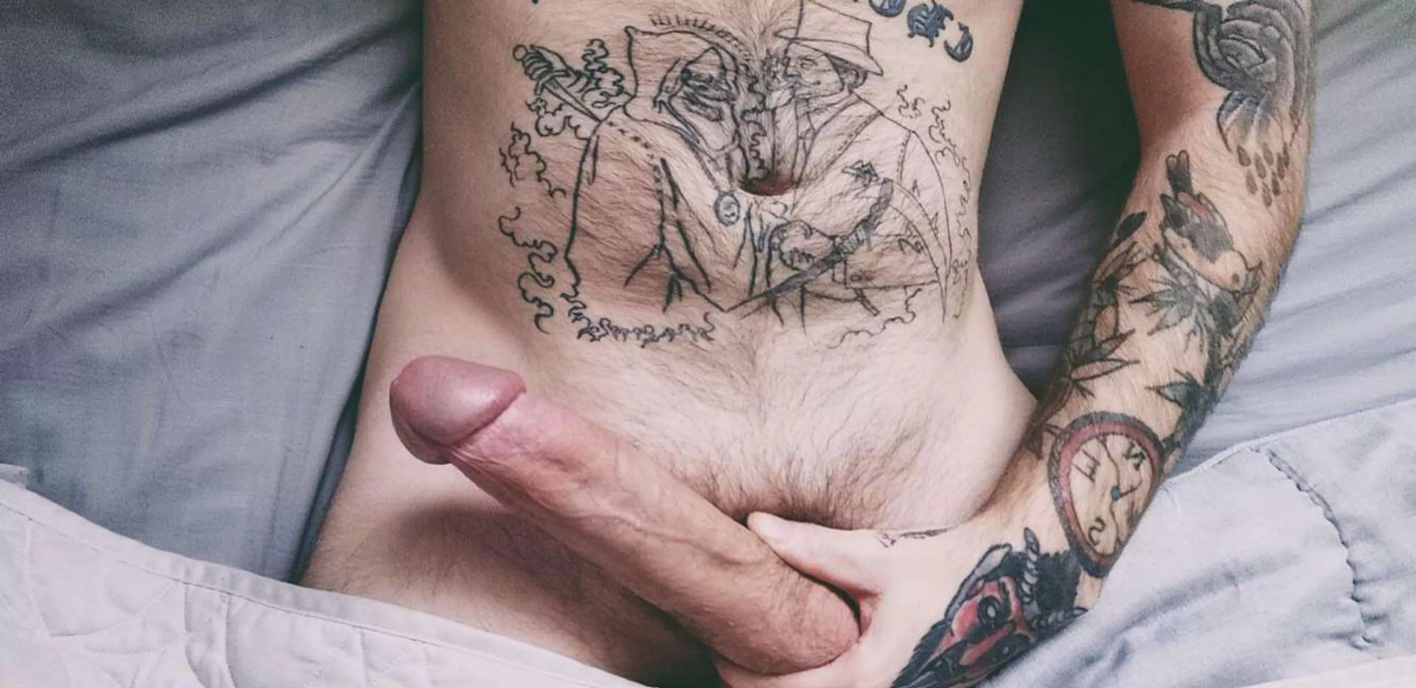 Hmm, which hole should I stuff first? 😈