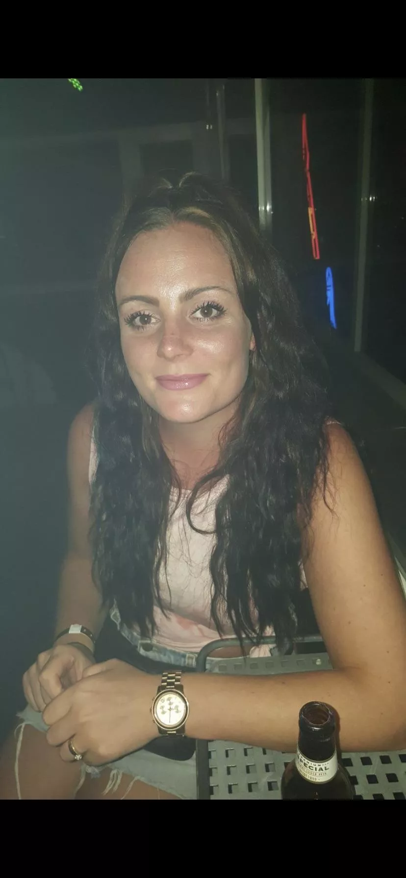 hmu if you trade w face and can verify. clothed sample to start. peel me off slowly pic by pic. curvy milf ++ kiik: seeebaaas99 hmu if you trade w face and can verify. clothed sample to start. peel me off slowly pic by pic. curvy milf ++ kiik: seeebaaas99
