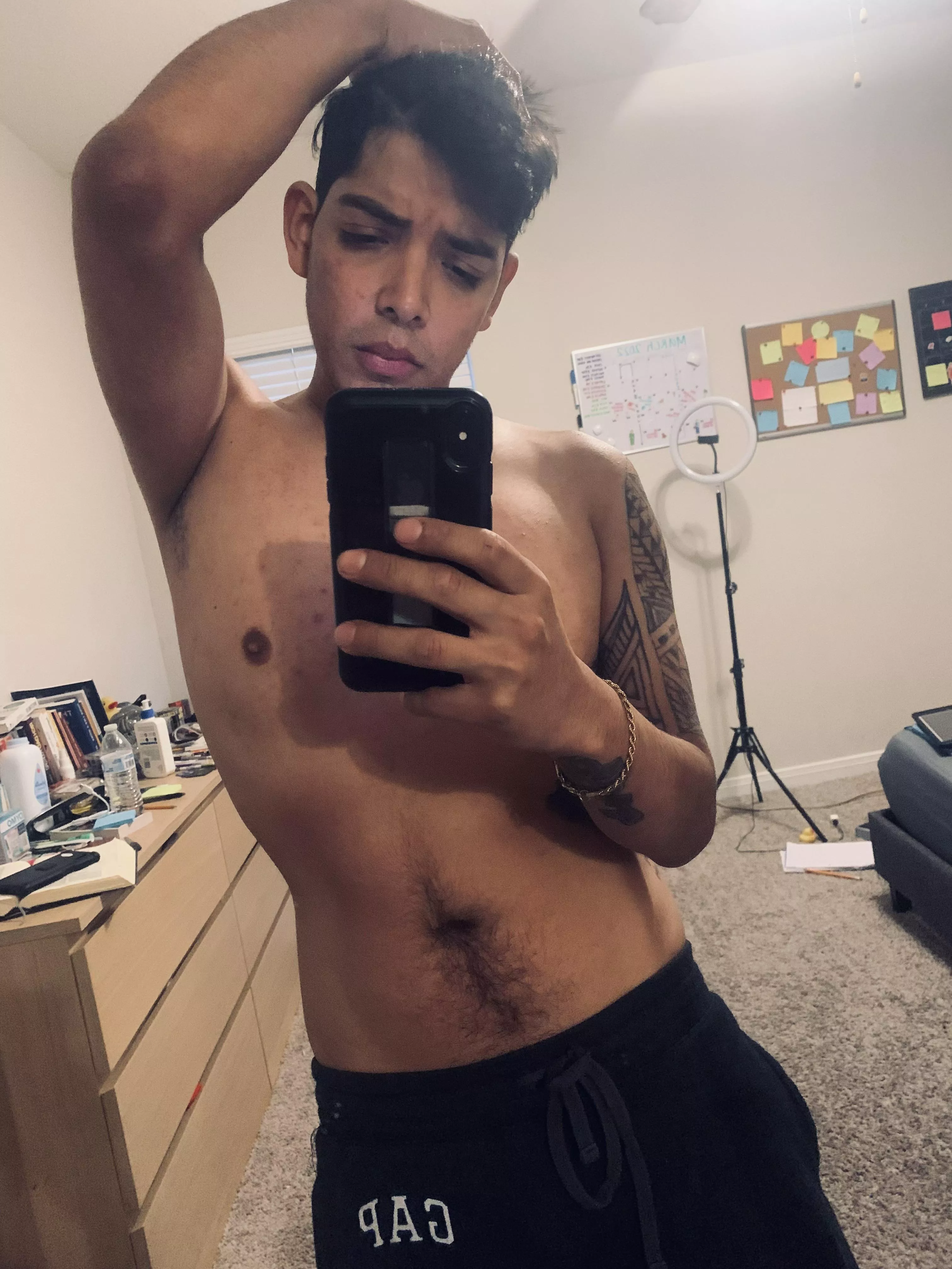 Hola