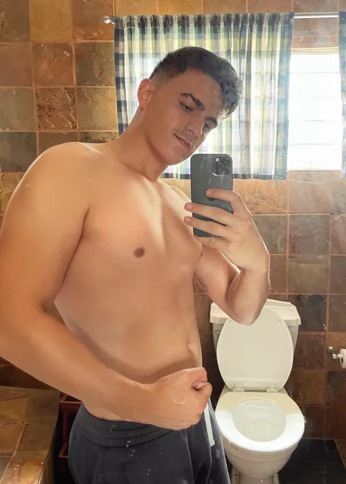 Hope everyone has an amazing day ❤️