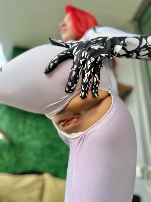 Hope you don’t mind that my back hole is the only thing on the menu tonight