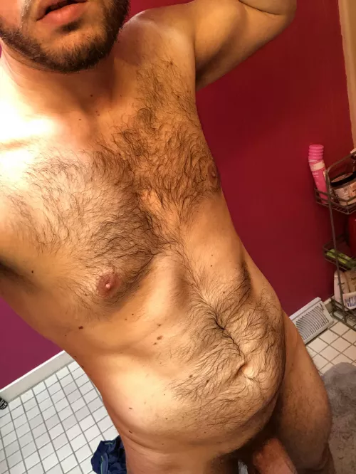 Hope you enjoy my hairy abs 😜