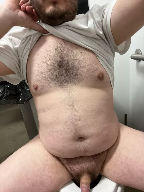 Horned up at work. Someone gonna help?