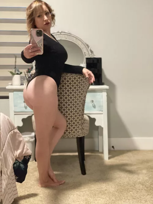 Horny milfs 48 South central