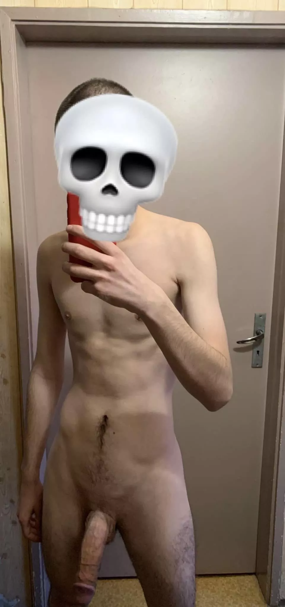 Hot or not ? [23] M