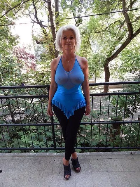 Hour glass figure
