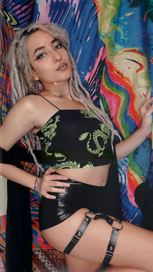 Househead + dubstep 🍃🌿🖤🌼