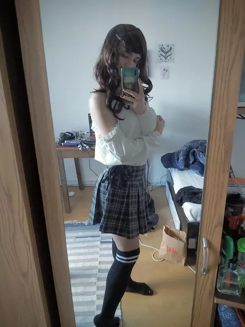 How are you doing? 🖤🤍